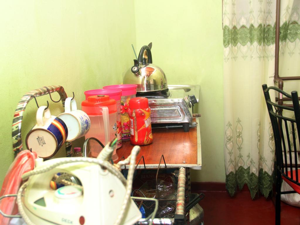 Little Pink House Apartment Mirissa Room photo